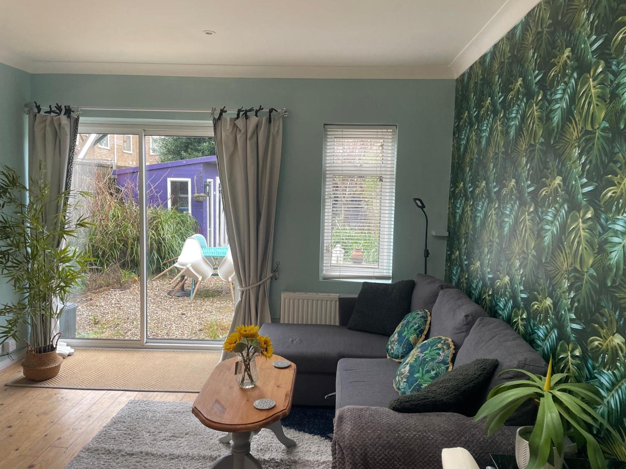 Right By Leigh Broadway Private Garden Large Ground Fl Apt Southend-on-Sea Exteriör bild